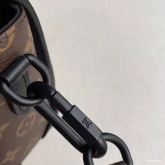 VUITTON LOUIS SOFT TRUNK 0622